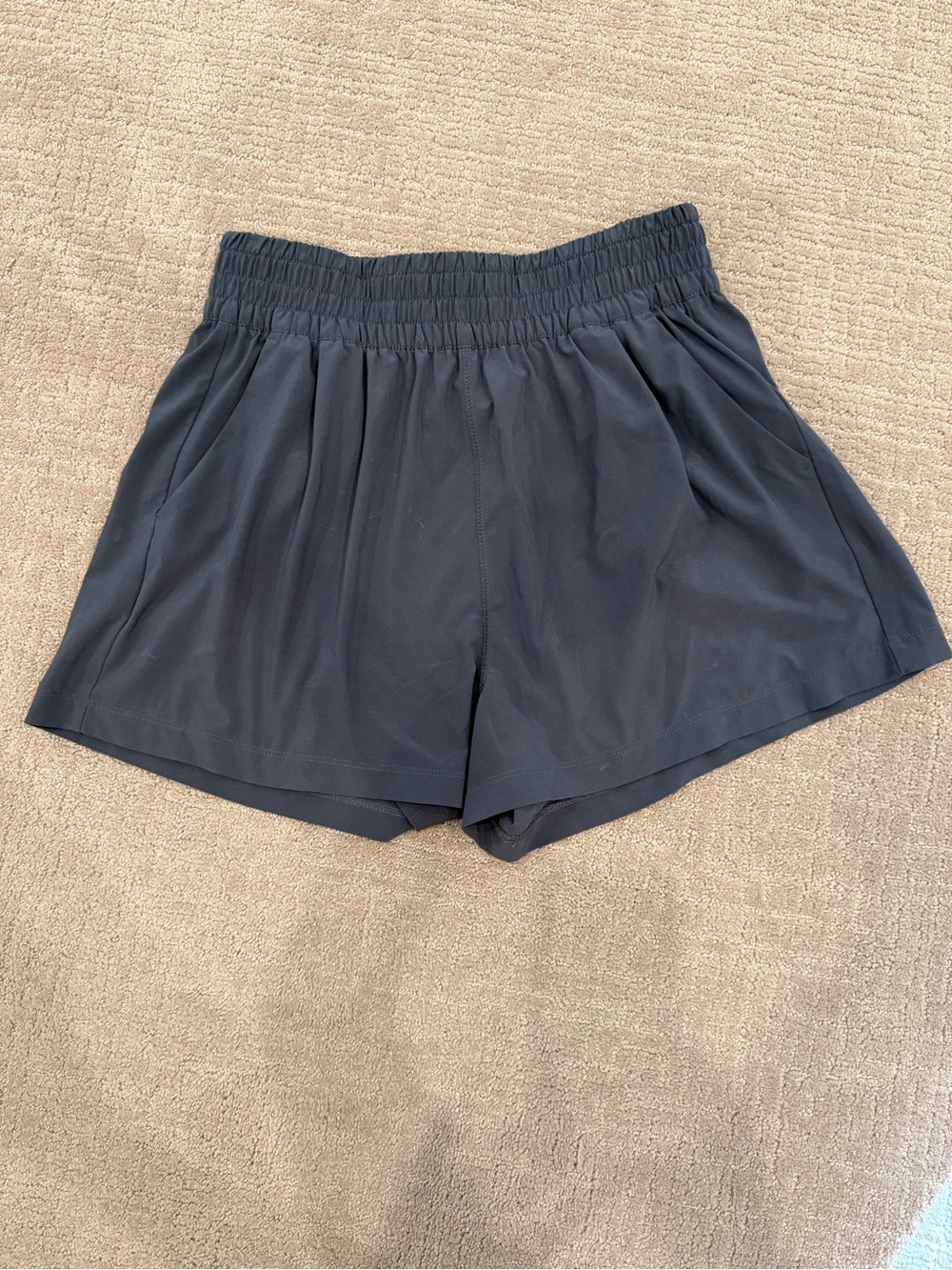 Vuori Navy Elastic-Waist Performance Shorts - Picture 3 of 4